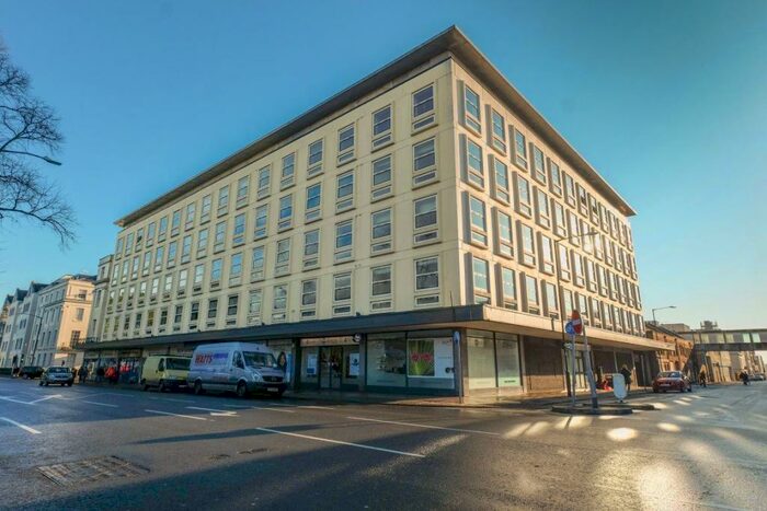 2 Bedroom Apartment To Rent In The Space, Clarendon Avenue, CV32