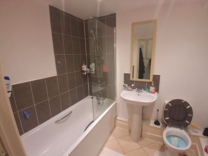 1 Bedroom Flat To Rent In Invito House, Gants Hill, IG2