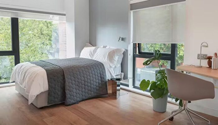 1 Bedroom Flat To Rent In Students - Boulevard Wharf, Castle Blvd, NG7