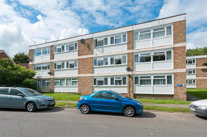 3 Bedroom Apartment To Rent In Downs Road, Canterbury, CT2