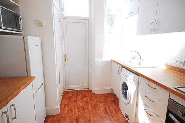 4 Bedroom Terraced House To Rent In Osborne Road, Jesmond, NE2