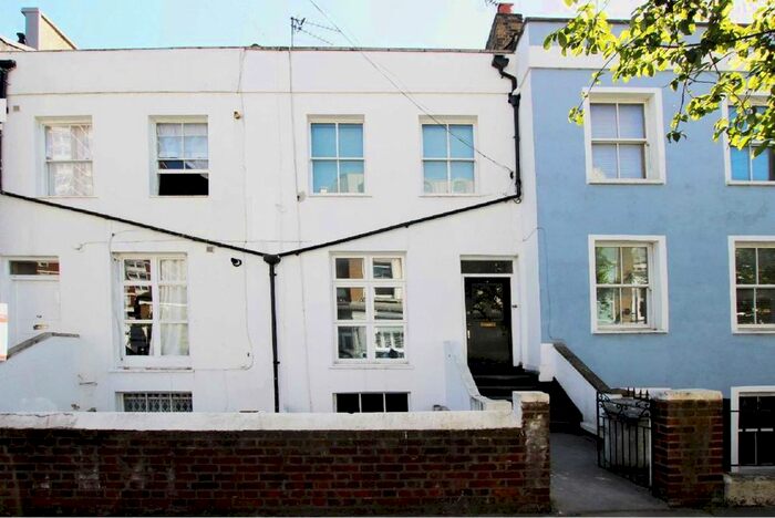 1 Bedroom Flat To Rent In Woodstock Grove, London, W12