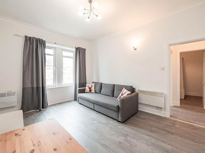 1 Bedroom Flat For Sale In () Lyne Street, Abbeyhill, Edinburgh, EH7