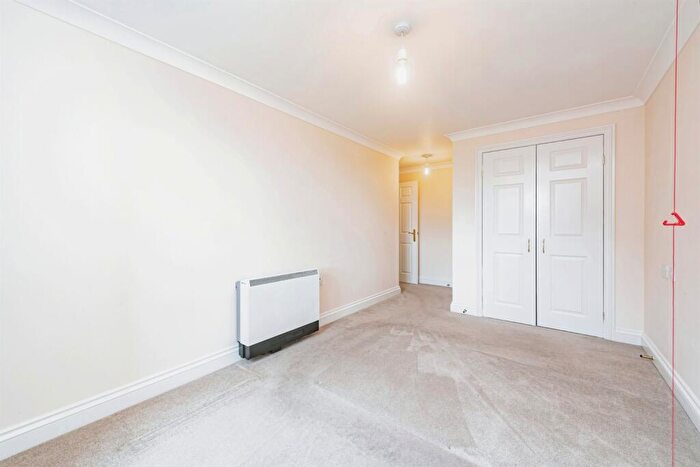 1 Bedroom Retirement Property To Rent In Calcot Priory, Bath Road, Calcot, Reading, RG31