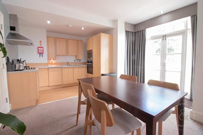 2 Bedroom Flat To Rent In Cathedral Road, Pontcanna, CF11