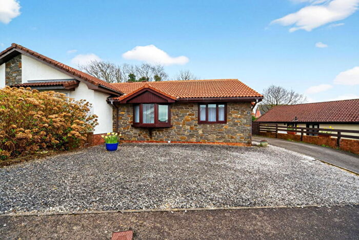 2 Bedroom Semi-Detached Bungalow For Sale In Ffordd Llyffant, Birchgrove, SA7