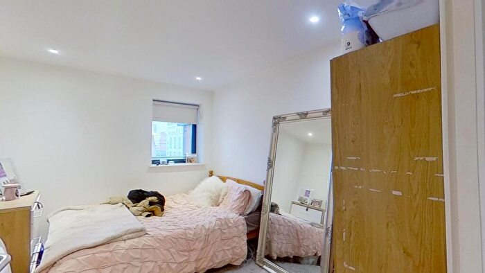 2 Bedroom Apartment To Rent In Cymbeline House, Shakespeare Street, Nottingham, Nottinghamshire, NG1