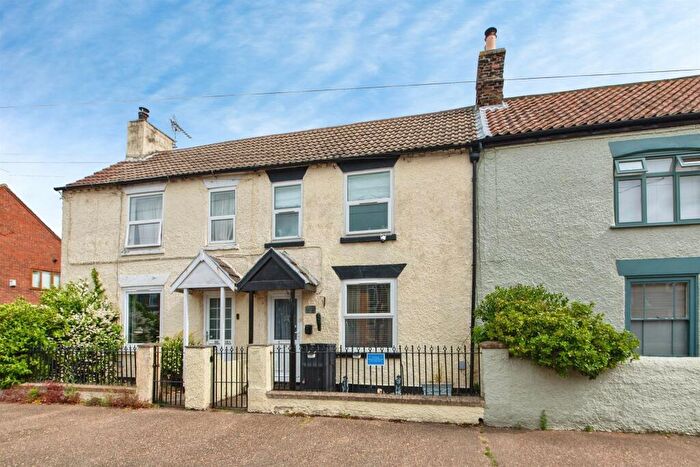 2 Bedroom Terraced House For Sale In Victoria Street, Billinghay, Lincoln, LN4