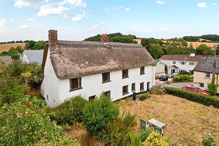 5 Bedroom Detached House For Sale In Kennford, Exeter, EX6