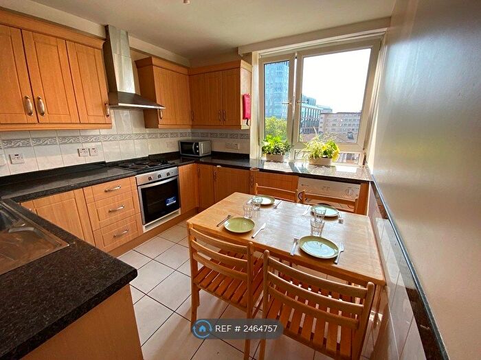 4 Bedroom Flat To Rent In London, London, NW1