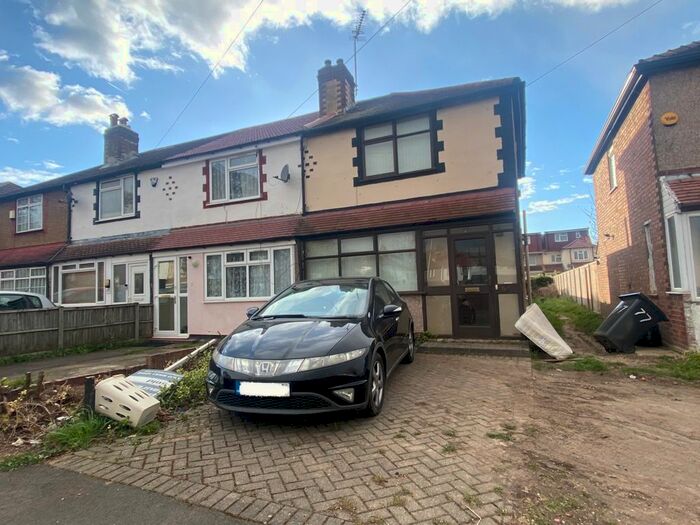 2 Bedroom Semi-Detached House To Rent In Woodrow Avenue, Hayes, UB4