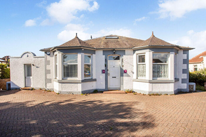 6 Bedroom Detached Bungalow For Sale In Craigievar Guest House, Glasgow Road, Corstorphine, Edinburgh, EH12