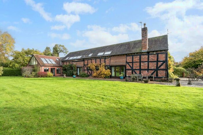 5 Bedroom Barn To Rent In Lapworth Road Lapworth, B94