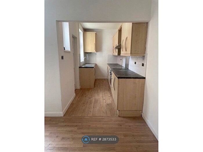 2 Bedroom Terraced House To Rent In Raymond Road, Leicester, LE3