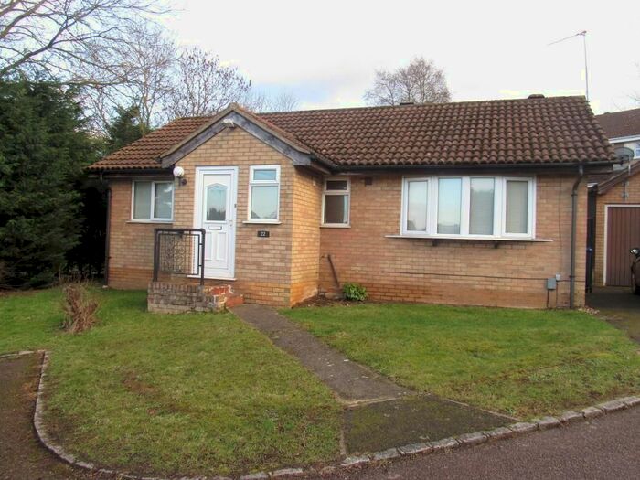 2 Bedroom Bungalow To Rent In Five Acres Fold, Hunsbury Hill, Northampton, NN4