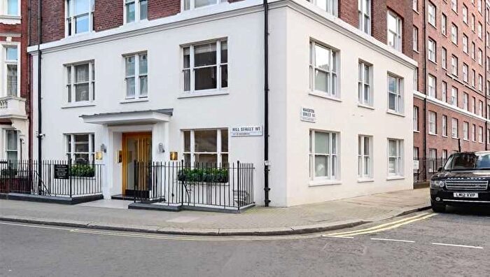 1 Bedroom Flat To Rent In Hill Street, London, W1J