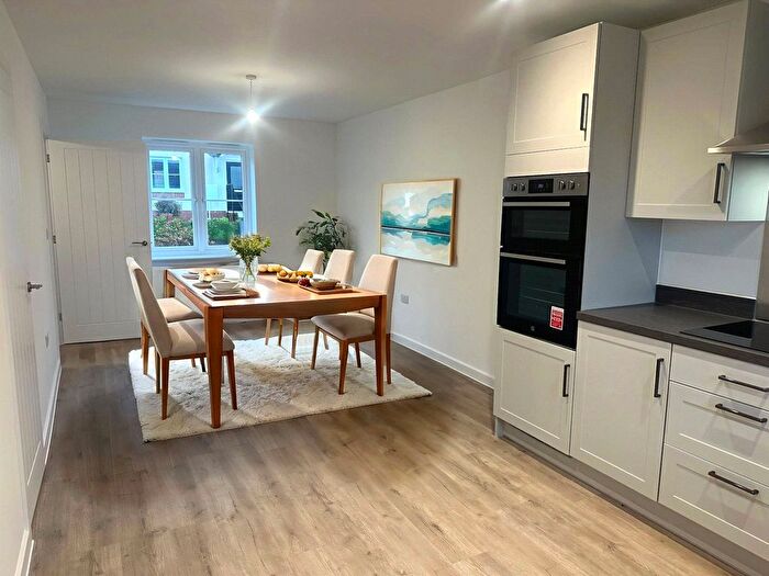 4 Bedroom Detached House For Sale In Beetle Lane, Winkleigh, Devon, EX19 - Photo 3