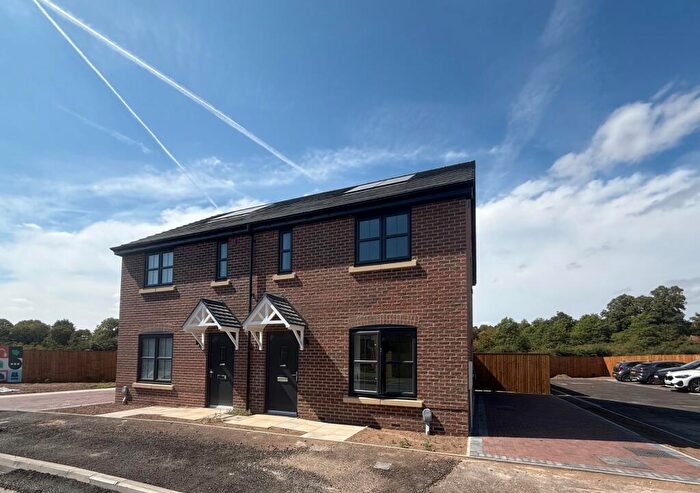 3 Bedroom Semi-Detached House To Rent In Firecrest Road, Branton, Doncaster, DN3