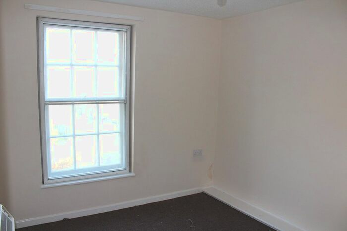 1 Bedroom Flat To Rent In Harriet Foster House, Taunton Town Centre, TA1