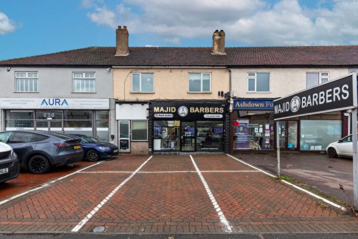 Studio For Sale In Blackfen Road, Blackfen, Sidcup, DA15