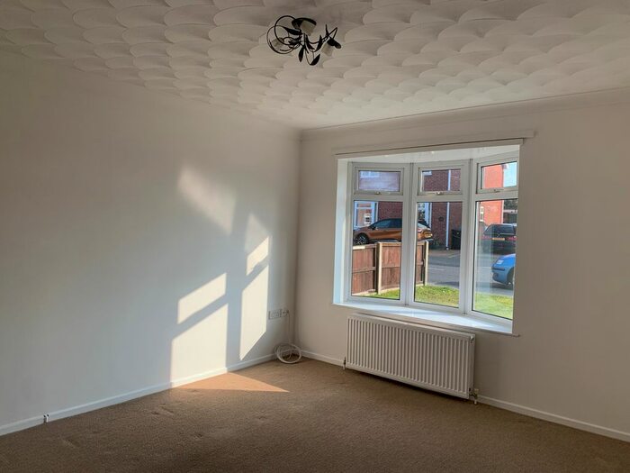 3 Bedroom Detached House To Rent In Elmdale Drive, Lowestoft, NR33