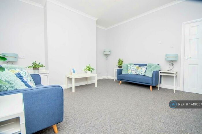 3 Bedroom Terraced House To Rent In Byron Street, Burnley, BB12