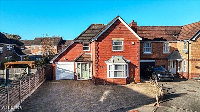 4 Bedroom Detached House For Sale In Danbury Close, Sutton Coldfield, West Midlands, B76