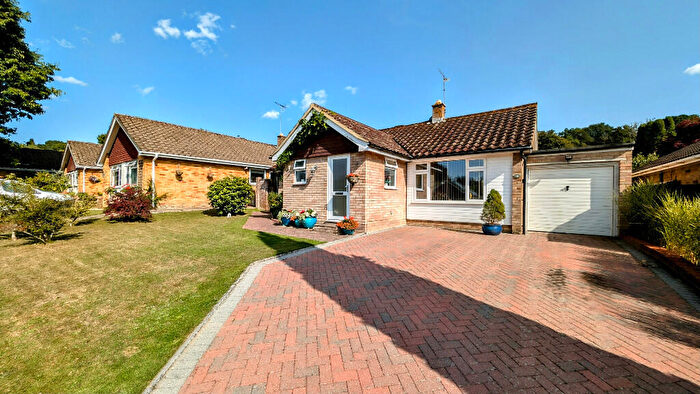 2 Bedroom Detached Bungalow For Sale In Hilland Rise, Headley, Hampshire, GU35