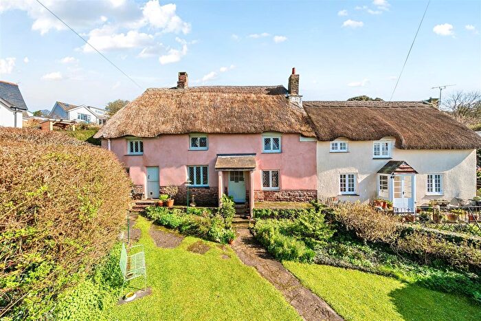 4 Bedroom Semi-detached House For Sale In Radway Hill, Bishopsteignton, Teignmouth, TQ14