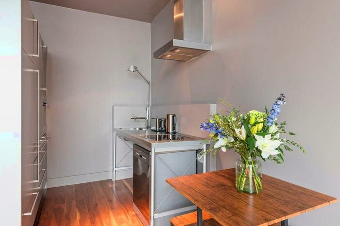 1 Bedroom Flat To Rent In Packington Street, Angel, London, N1
