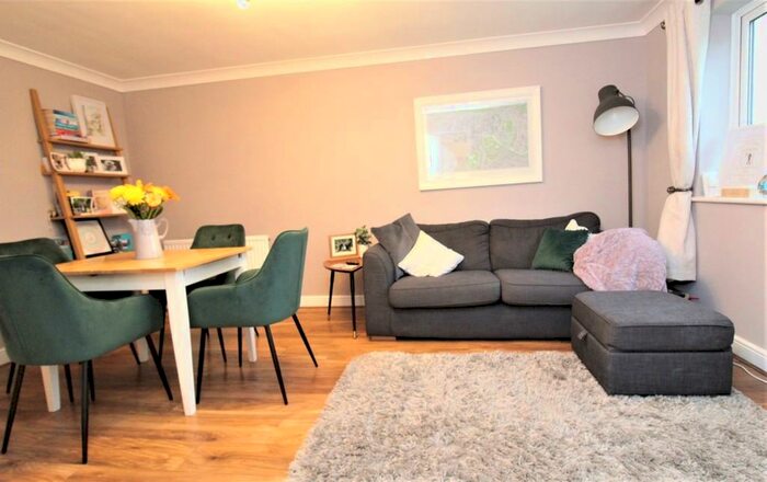 2 Bedroom Apartment To Rent In Godwin Close, Sewardstone Road, E4
