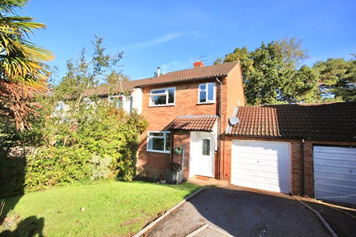 3 Bedroom End Terrace House For Sale In Plantagenet Crescent, Poole, BH11