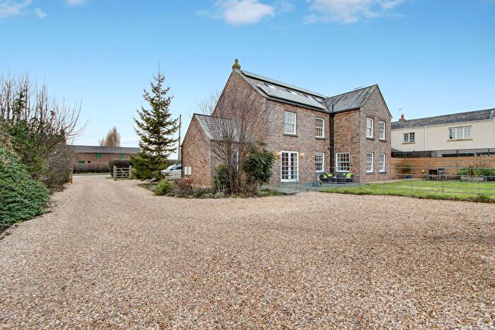 5 Bedroom Detached House For Sale In Main Road, Parson Drove, PE13