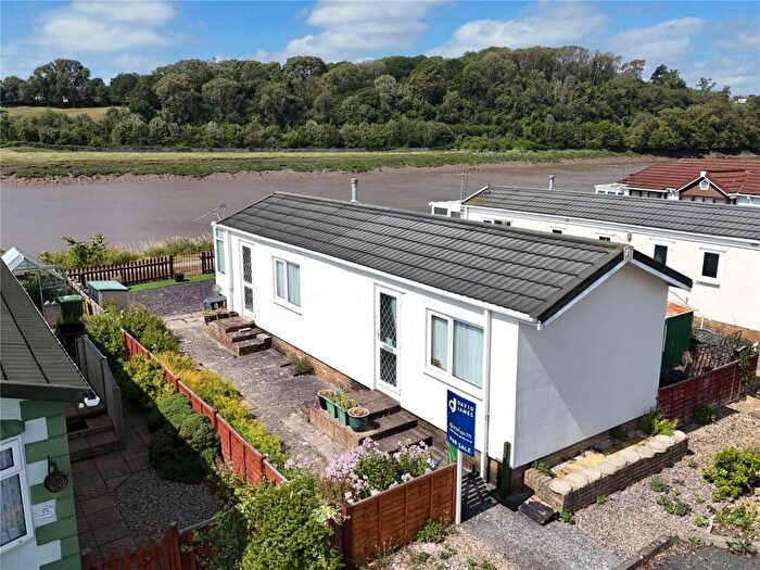 2 Bedroom Retirement Property For Sale In Severn Bridge Park Homes, Beachley, Chepstow, Gloucestershire, NP16