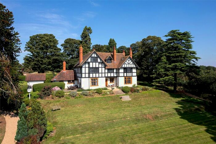 6 Bedroom Detached House For Sale In Little Brington, Northamptonshire NN7