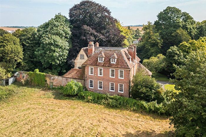 7 Bedroom Detached House For Sale In Winchester Street, Chilbolton, Stockbridge, Hampshire, SO20