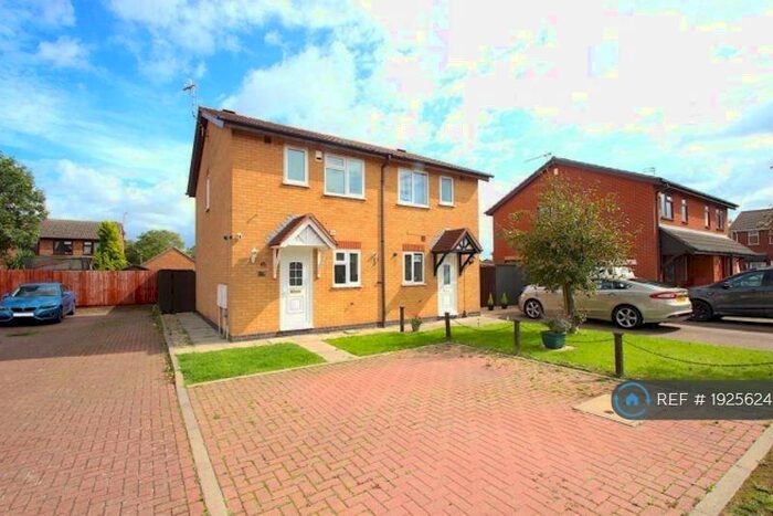 2 Bedroom Semi-Detached House To Rent In Moorland Road, Syston, Leicester, LE7