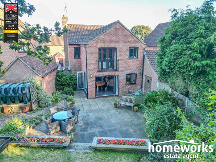 4 Bedroom Detached House For Sale In Spinney Close, Beetley, Dereham, NR20