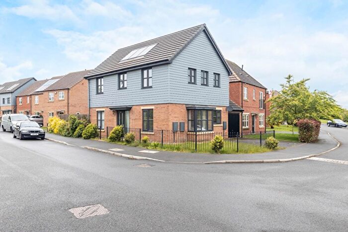 4 Bedroom Detached House For Sale In Wheldon Road, Castleford, WF10