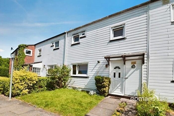 2 Bedroom Terraced House To Rent In Braybourne Close, Uxbridge, UB8