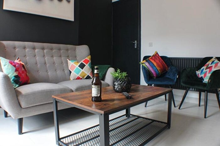 4 Bedroom House To Rent In Mostyn Road, Birmingham, B16