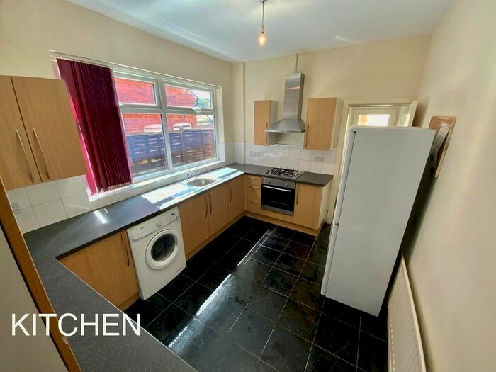 4 Bedroom Terraced House To Rent In St. Georges Road, Coventry, CV1