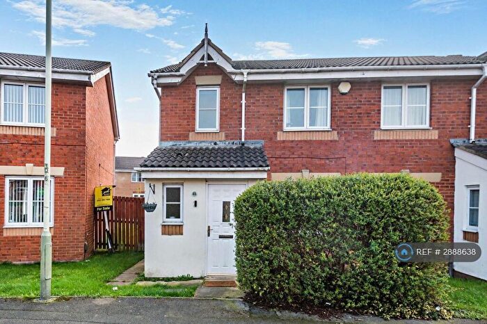 3 Bedroom Semi-Detached House To Rent In Blackmoor Close, Darlington, DL1
