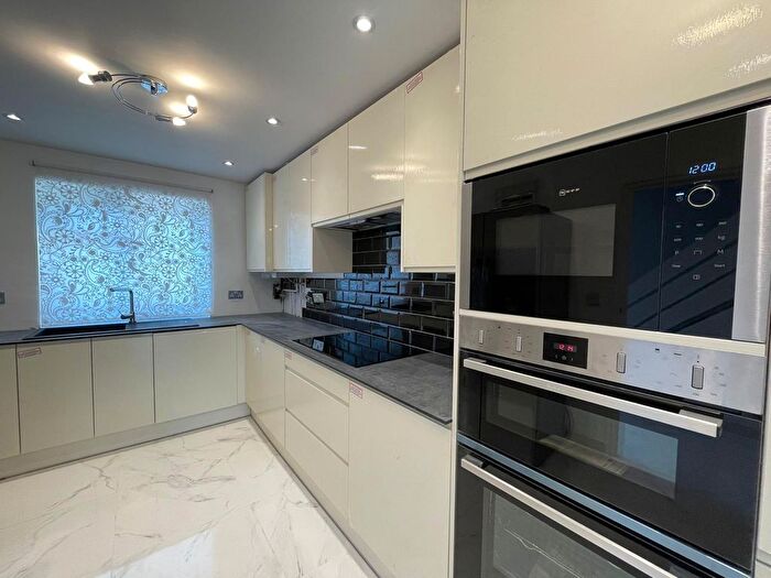 3 Bedroom Terraced House To Rent In Chenduit Way, Stanmore, HA7