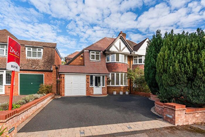 3 Bedroom Semi Detached House For Sale In Beechwood Park Road, Solihull, B91