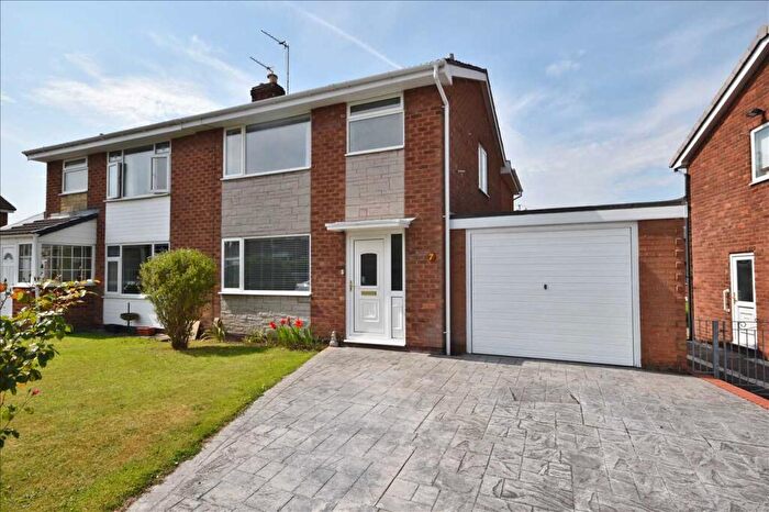 3 Bedroom Semi-Detached House For Sale In Park Avenue, Euxton, Chorley, PR7