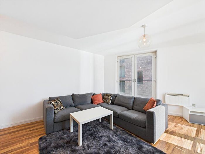 2 Bedroom Flat To Rent In Bromsgrove Street, City Centre, Birmingham, B5