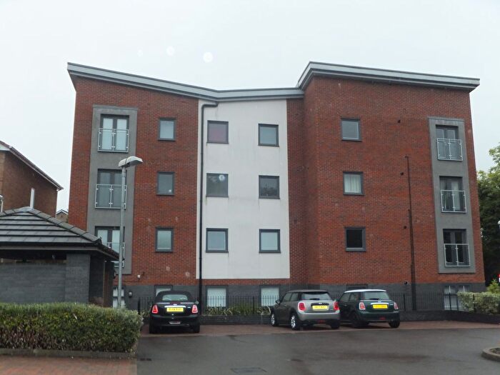 2 Bedroom Property To Rent In Ladywood Court, Sutton Coldfield, B74
