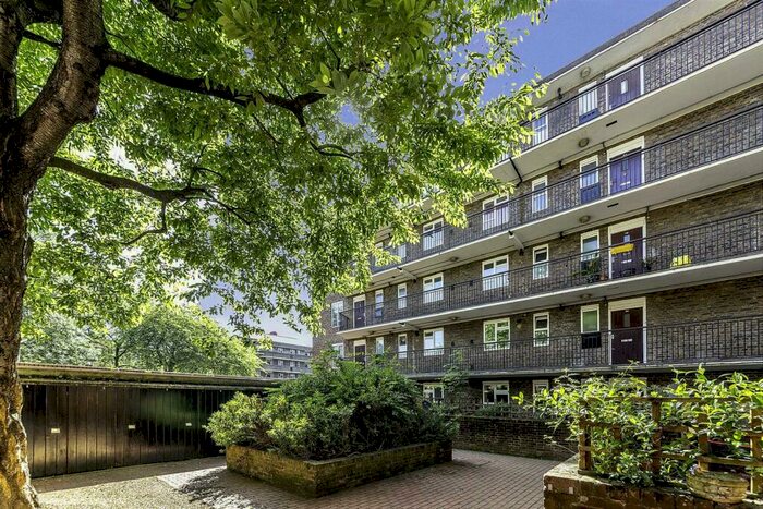 4 Bedroom Flat To Rent In Windsor Street, Islington, N1