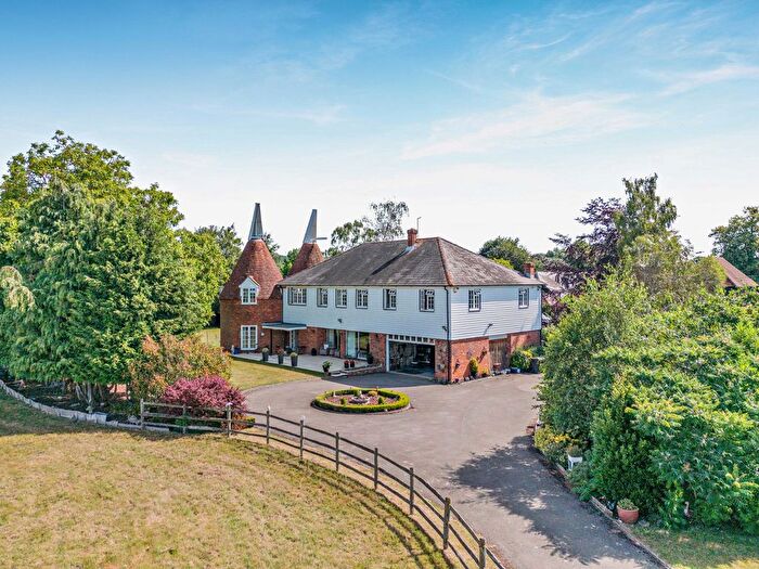 5 Bedroom Detached House For Sale In Bells Farm Road, East Peckham, Tonbridge, Kent, TN12